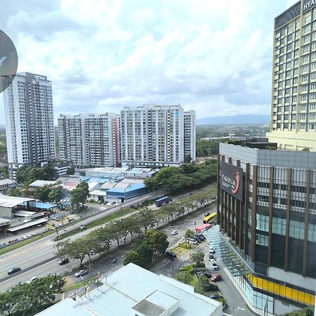 Platino 4Bedrooms Paradigm Mall Netflix By Stay Johor Bahru Exterior foto